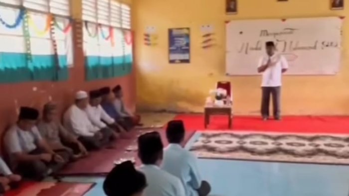MTsN 7 Merangin Peringati Maulid Nabi Muhammad 1447 H