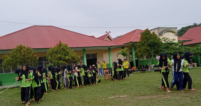 MTsN 7 Merangin Gelar Lomba Meriahkan Hari Guru Nasional