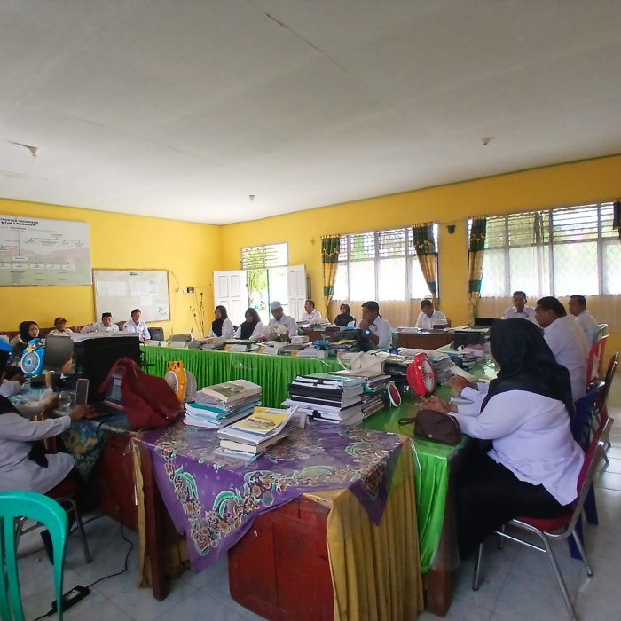Bangun Sinergi MTsN 7 Merangin Laksakan Rapat Koordinasi Pasca Libur Idul Fitri